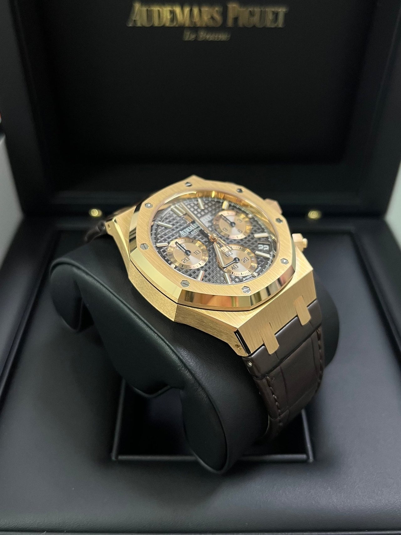 Audemars Piguet USA Monthly Payment Options & HK Office Location Guide