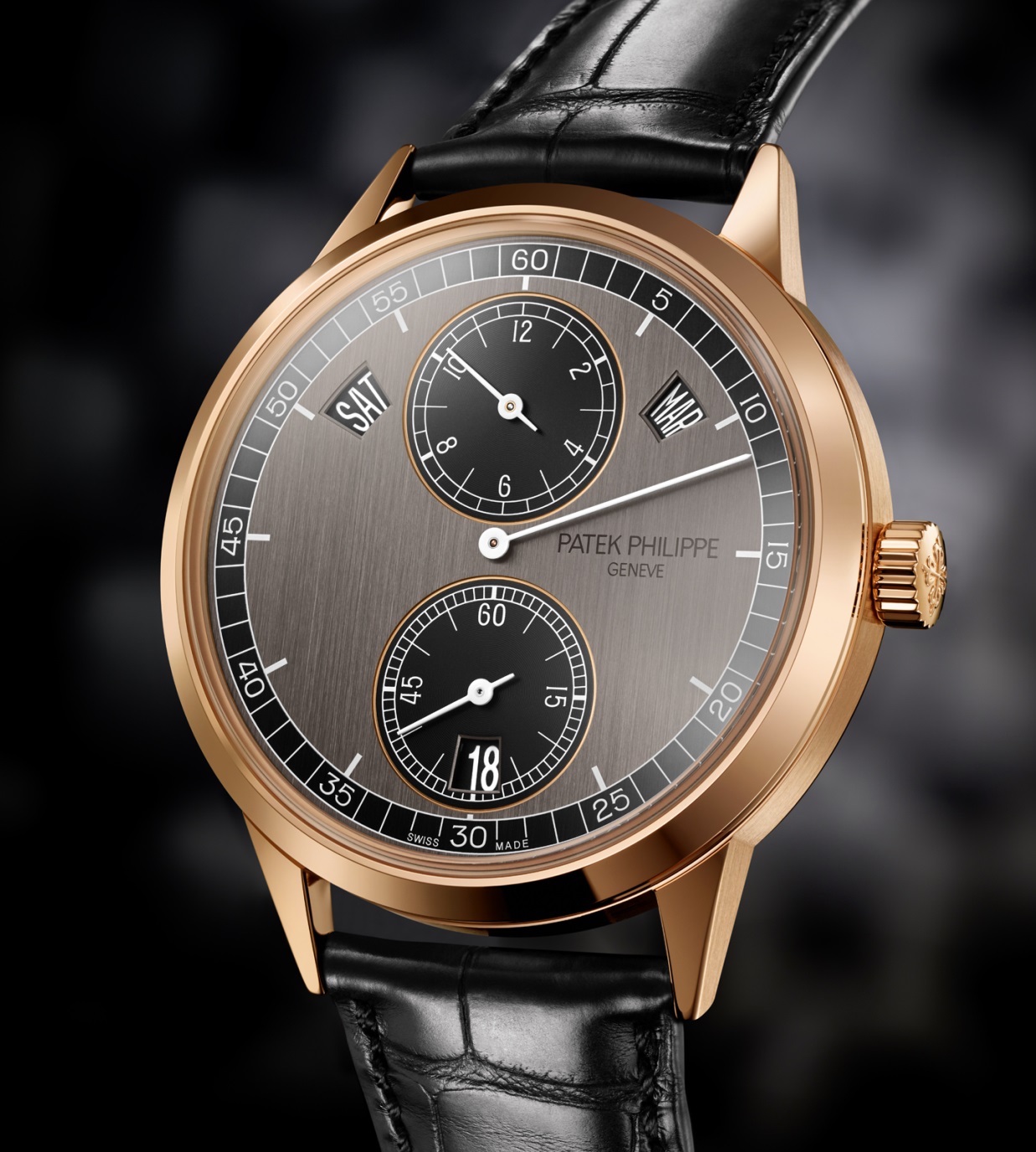 Patek Philippe 5235 Review: Luxury 18K Pink Gold with Innovative Annual Calendar