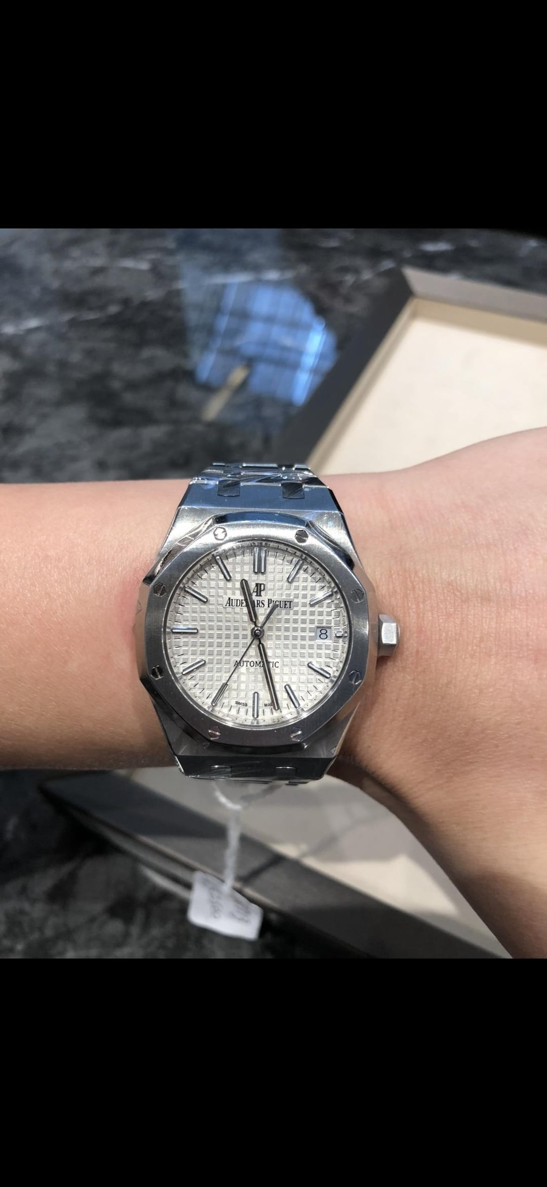 How to Buy Audemars Piguet 15550ST on Reddit and Monthly Payment Plans in Hong Kong