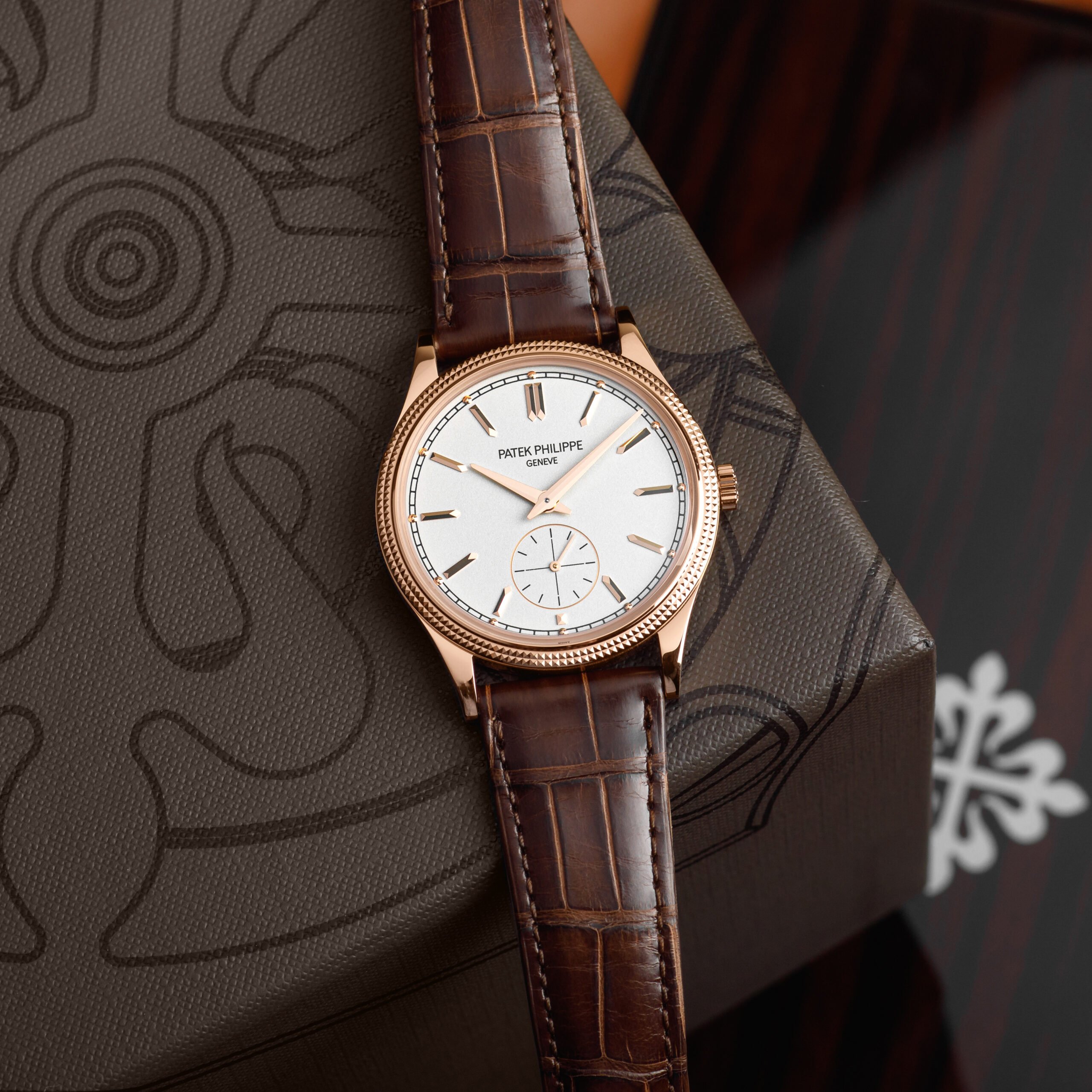 Patek Philippe Calatrava 6119R: A Timeless Icon in Rose Gold