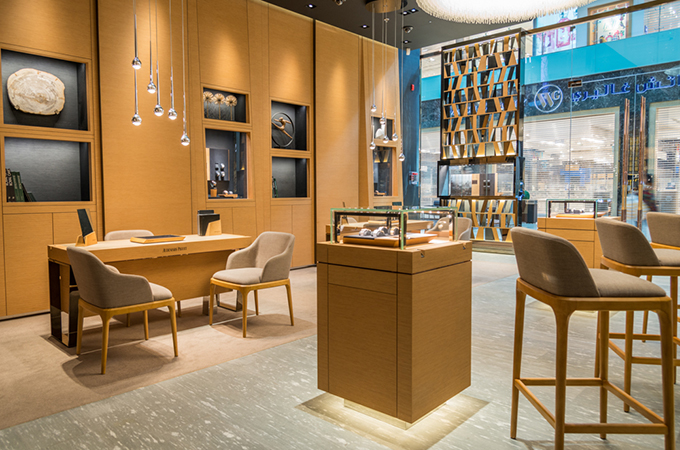 Discover Audemars Piguet Boutique Dubai Mall of the Emirates: Your Luxury Watch Destination