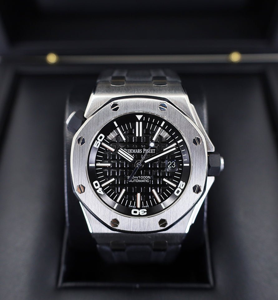 Audemars Piguet Royal Oak Offshore Diver 42mm: A Stylish Dive Watch for Collectors