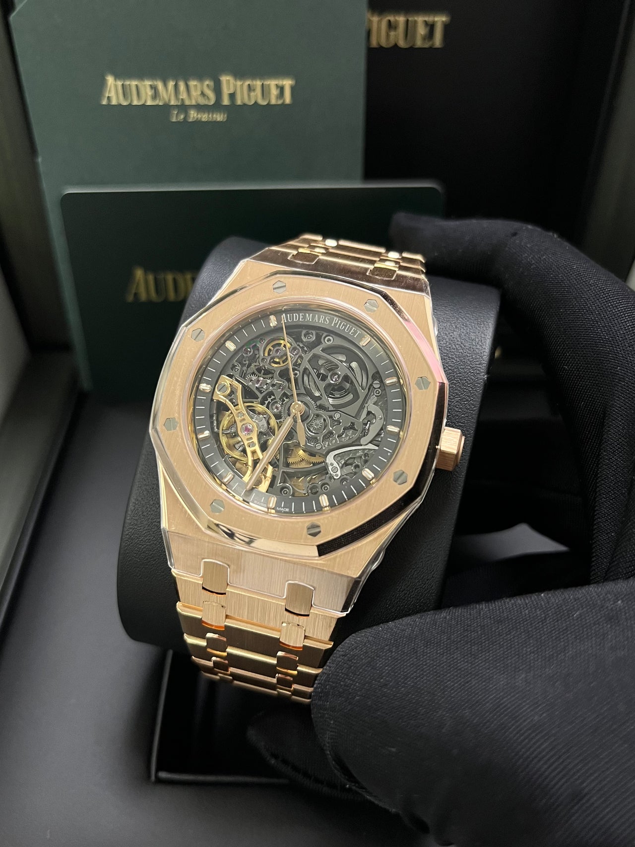 Rose Gold Skeleton Audemars Piguet: A Timeless Luxury Watch