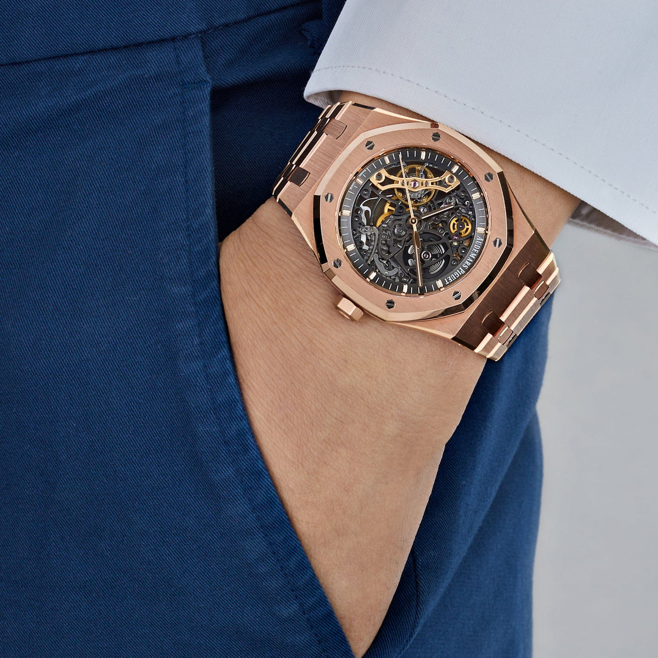 Audemars Piguet Royal Oak 15407OR: A Masterpiece in Rose Gold with Double Balance Wheel