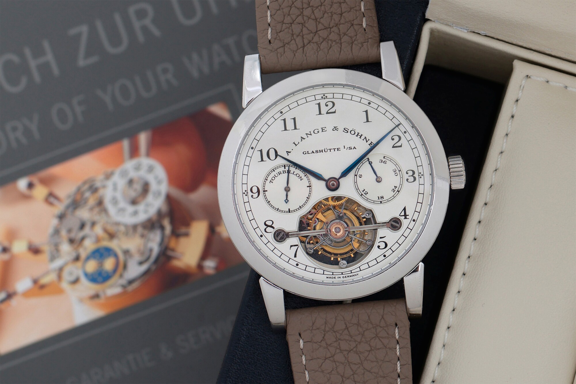 Why the Lange Watch Dunkua Classic is a Must-Have for Luxury Watch Collectors