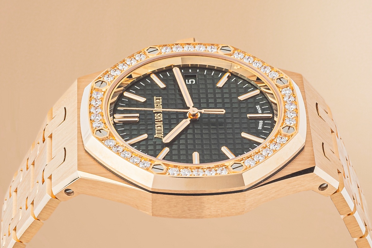 Audemars Piguet Pay Basic HK 50th Anniversary: A Timeless Investment in Luxury