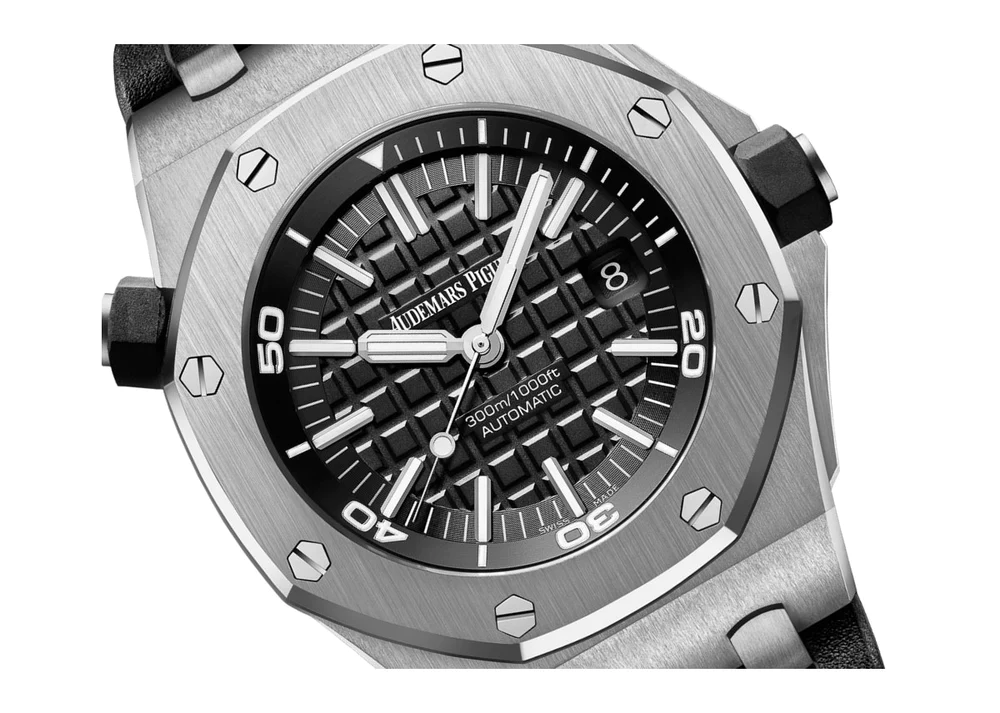 Affordable Audemars Piguet Watches: Pay Monthly USA Prices & Causeway Bay Deals