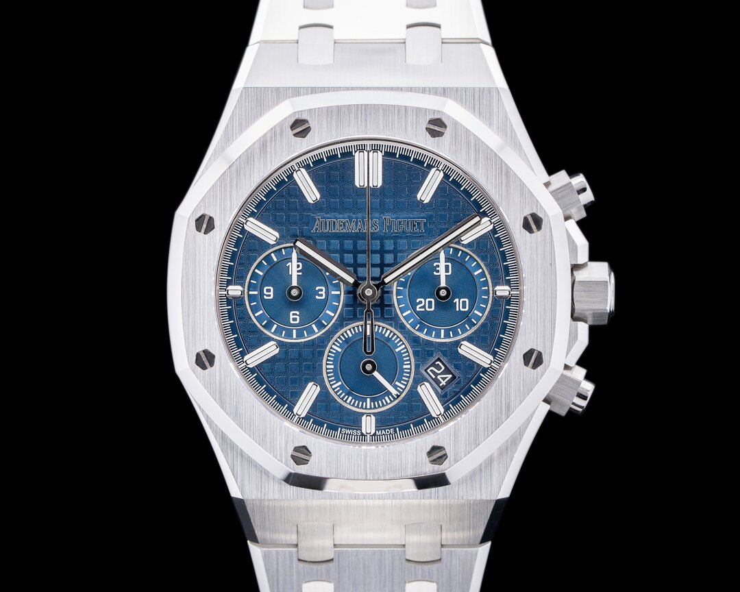 Watch Audemars Piguet Info and France TV Replay Online 24/7