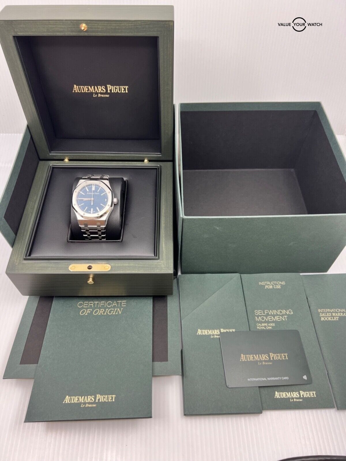 Audemars Piguet: A Complete Guide to Its Rich History and Prestige