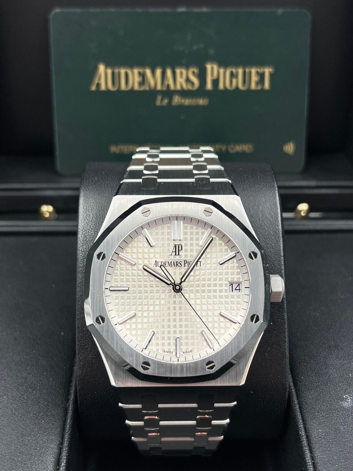 audemars piguet white royal oak